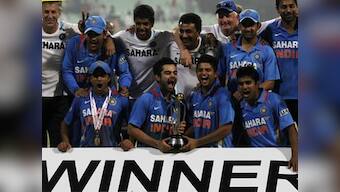 Ashwin, Jadeja should bowl together in Tests too