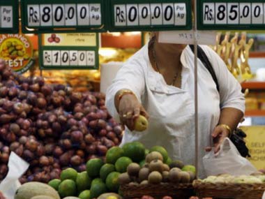 Food inflation down at 9.32 pc for week ended 1 Oct Food inflation down at 9.32 pc for week ended 1 Oct