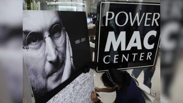 Jobs' simple designs influenced by zen Buddhism, intuition by India