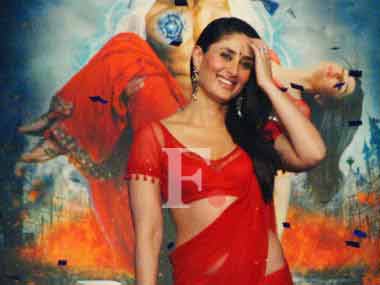 Kareena Kapoor wala red is dictating fashion trends Kareena Kapoor wala red is dictating fashion trends