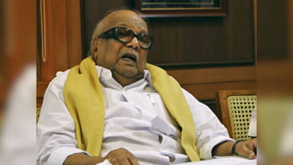 Karunanidhi to meet Kanimozhi in Delhi today