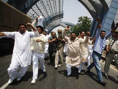 Gr Noida land acqusition: HC raises compensation for farmers Gr Noida land acqusition: HC raises compensation for farmers