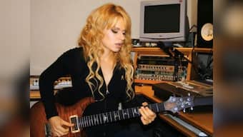 MJ's lead guitarist, Orianthi Panagaris records with AR Rahman for Rockstar