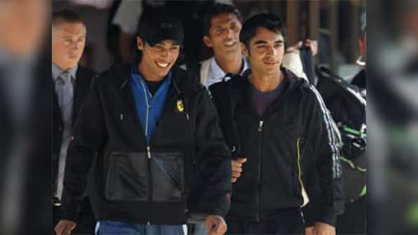 British court orders Amir, Mazhar to appear in November