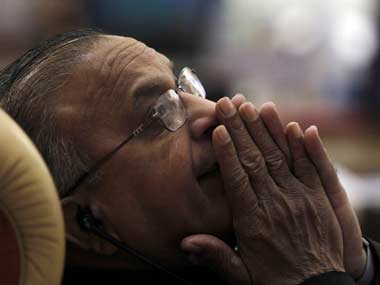 Weakening Rupee burdening Indian oil cos' finances: Oil minister Weakening Rupee burdening Indian oil cos' finances: Oil minister