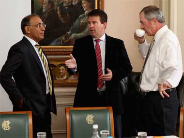 'Players fear for safety after reporting bookie approaches' 'Players fear for safety after reporting bookie approaches'