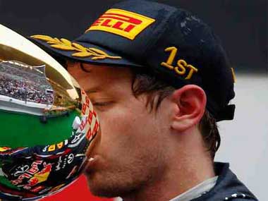 Vettel dedicates win to Wheldon, Simoncelli Vettel dedicates win to Wheldon, Simoncelli