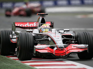 Vodafone upbeat on FI, launches new initiatives to woo fans Vodafone upbeat on FI, launches new initiatives to woo fans