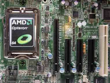 AMD to lay off 10 percent of workforce by 2012 AMD to lay off 10 percent of workforce by 2012