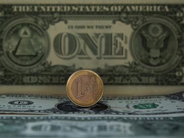 Major currencies near strong reversal points against rupee Major currencies near strong reversal points against rupee