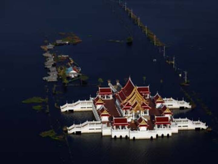 Slideshow: Water receding in Thailand, factories begin working Slideshow: Water receding in Thailand, factories begin working