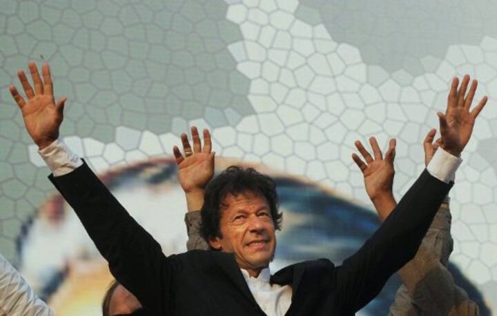 Imran Khan says army, ISI will be kept under check