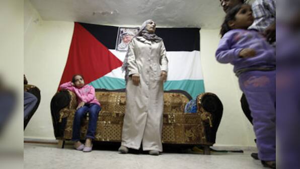 India donates $1 million to Palestinian refugees