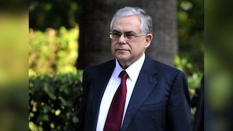 Greece names new cabinet, Papademos sworn in as PM