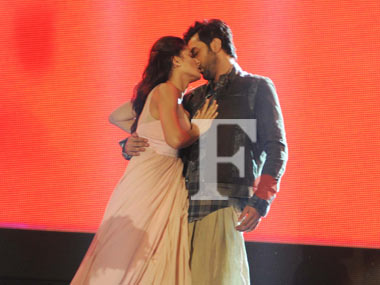 AR Rahman and Ranbir Kapoor – Live in Rockstar concert AR Rahman and Ranbir Kapoor – Live in Rockstar concert