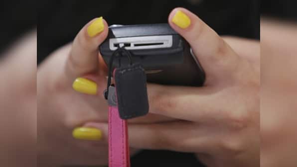 Pak bans dirty texting: just say no to monkey crotch
