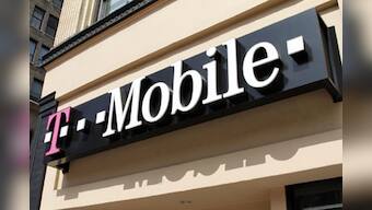 AT&T to offer bigger asset sale to save T-Mobile deal