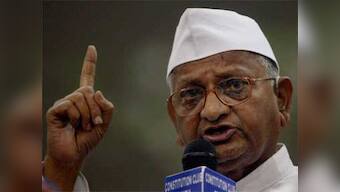 Anna threatens agitation if Lokpal Bill is 'weak'