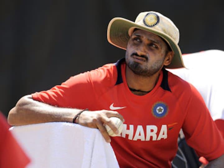Harbhajan's recall is welcome but it shows we lack quality spinners: Sunil Gavaskar