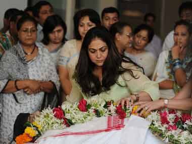 Bhupen Hazarika to be cremated at Gauhati University campus