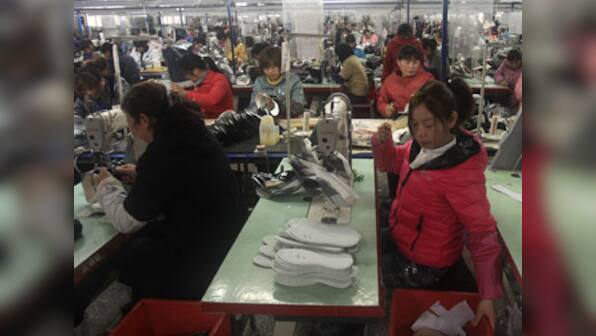 China loses steam, manufacturing slumps to 32-month low 