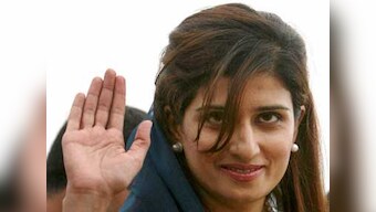 Khar meets Yasin Malik ahead of India visit, talks Kashmir