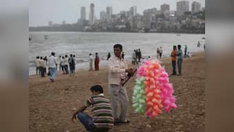 Govt, celebrities begin their cleaning up act in Mumbai