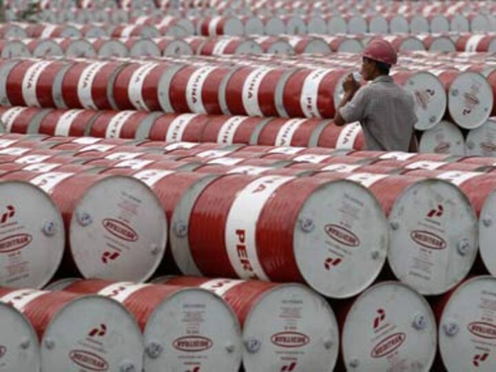 India's imports are dropping off - sign of a further slowdown