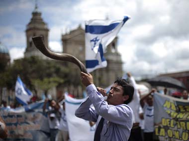 Israel strike to shut down airports, ports, banks on Monday Israel strike to shut down airports, ports, banks on Monday