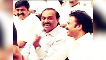 Karnataka rebel leader Sreeramulu to float new party