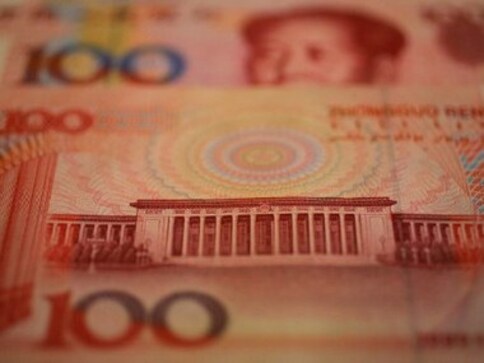 China's policy shift: cuts bank reserves to shore up economy China's policy shift: cuts bank reserves to shore up economy
