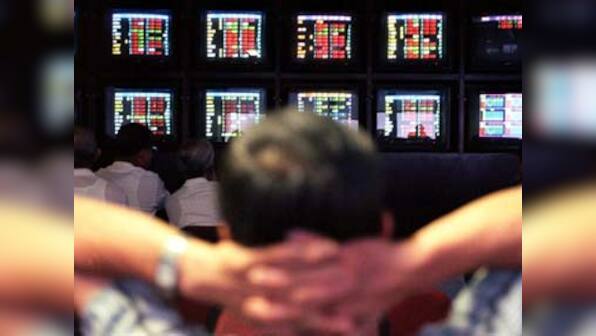 Expect a pull-back rally; go short on RIL & long on Bharti