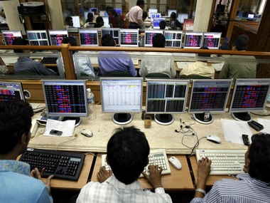 Live: Spain bond auctions spooks markets, Sensex down 314 pts Live: Spain bond auctions spooks markets, Sensex down 314 pts