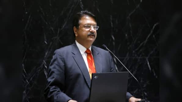 Piramal Enterprises sharply cuts short-term borrowings, reduces dependence on CPs as NBFC crisis lingers