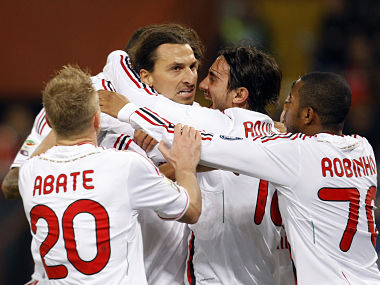 Milan go top despite Robinho miss and teargas Milan go top despite Robinho miss and teargas
