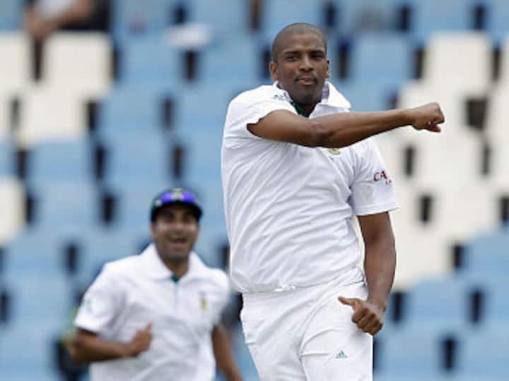 Philander leads South Africa rout of Sri Lanka