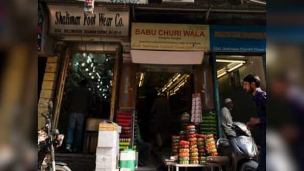 From British Royalty to Madonna: Dilli's affair with bangles