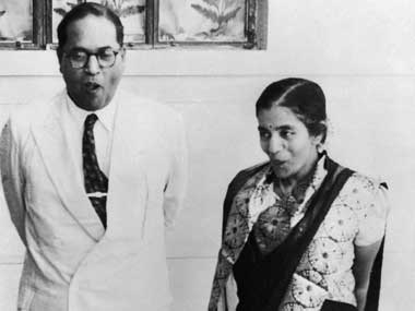 Dalits ignore Ambedkar's advice, choose Gandhigiri Dalits ignore Ambedkar's advice, choose Gandhigiri