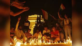 Come on Anna, Delhi is with you!