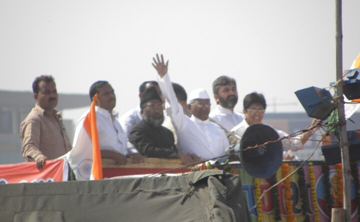 Images: Anna begins fast, support comes slow
