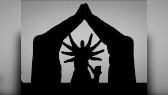 Nomoshkar Kolkata: The beauty of its shadows