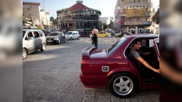 Car sales: Is grabbing the year-end discount worth it?  