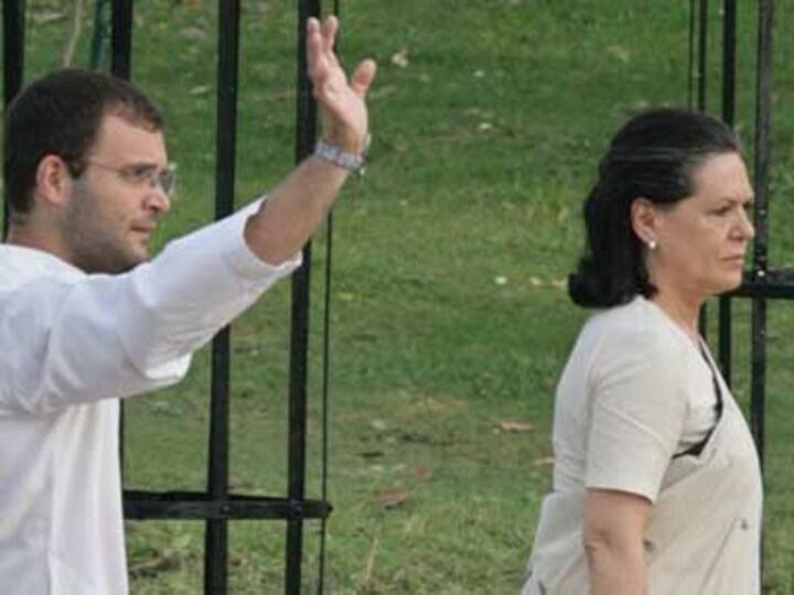 Lokpal blame game: Sonia, Rahul target BJP