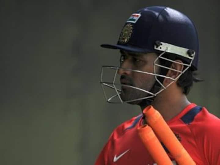 Australia are not weak because big names are missing: Dhoni Australia are not weak because big names are missing: Dhoni