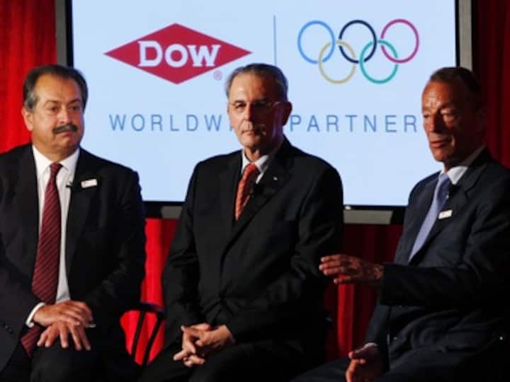 Bhopal tragedy: Don’t boycott Olympics, play to mark protest
