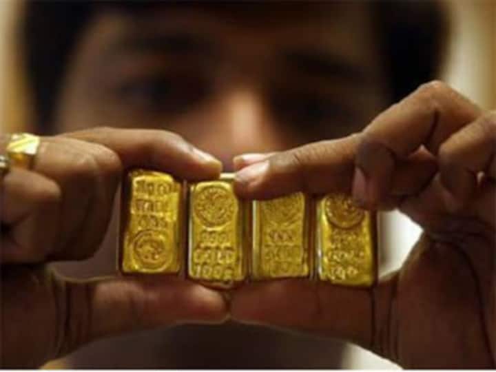 Rs 2,150,000,000,000: that's our gold import bill this year