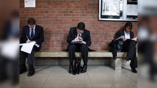 Jobless claims drop signals economic momentum