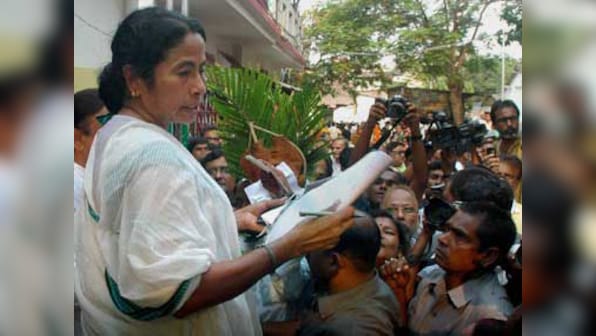 When Didi picked up a brush: The portrait of a politician as an artist