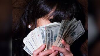 Indians get richer; HNI wealth surges to Rs 85.6 lakh cr in FY11