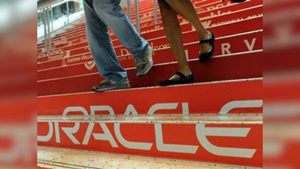 Oracle's poor show sparks Wall St fears of spending cuts